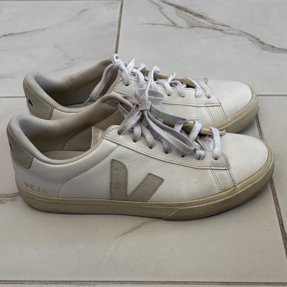 Veja CAMPO LEATHER WHITE NATURAL
